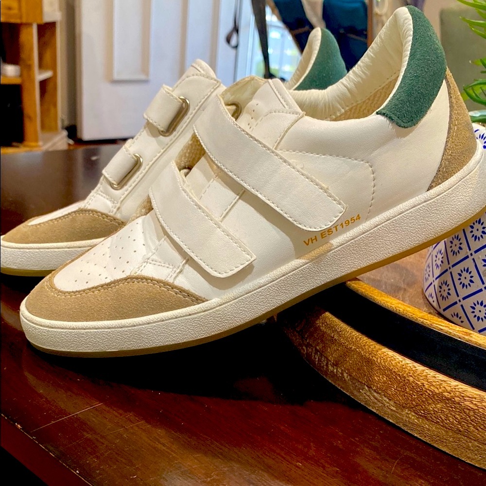 Vintage Havana White and Tan Sneakers